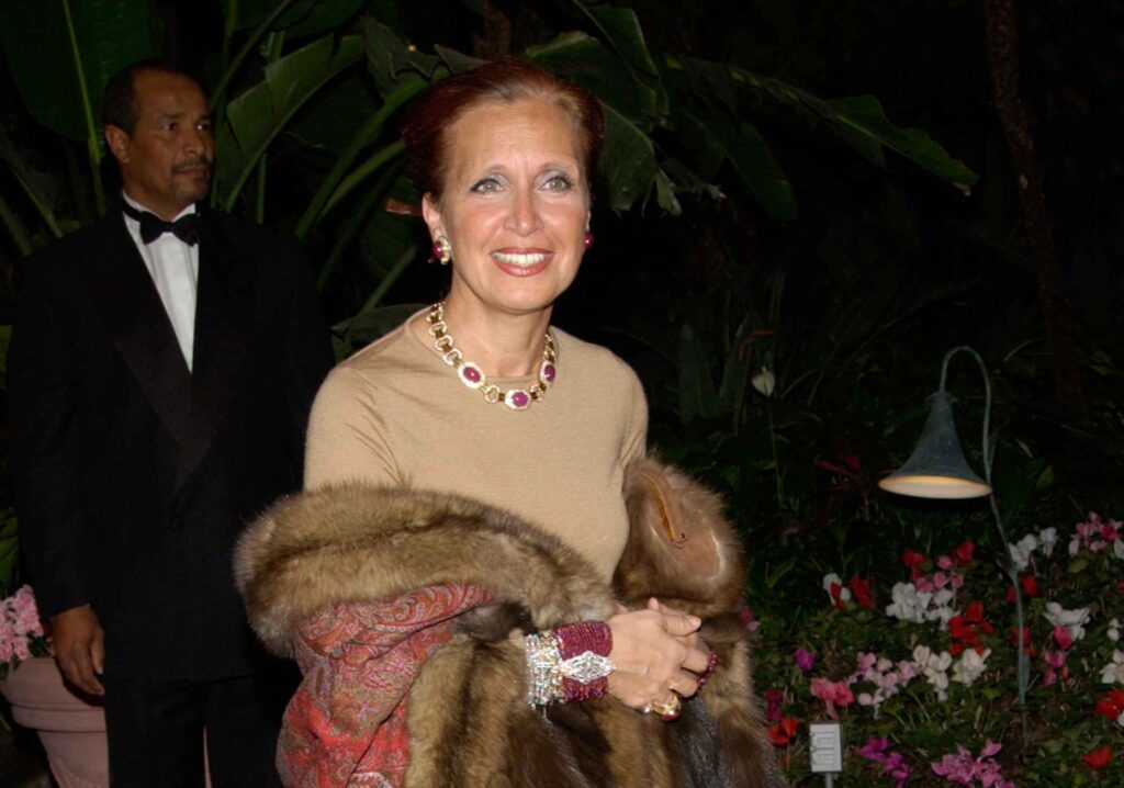 Danielle Steel Net Worth The Most Successful Author Alive