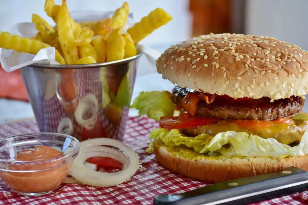 Essays About Food: The dangers of fast food