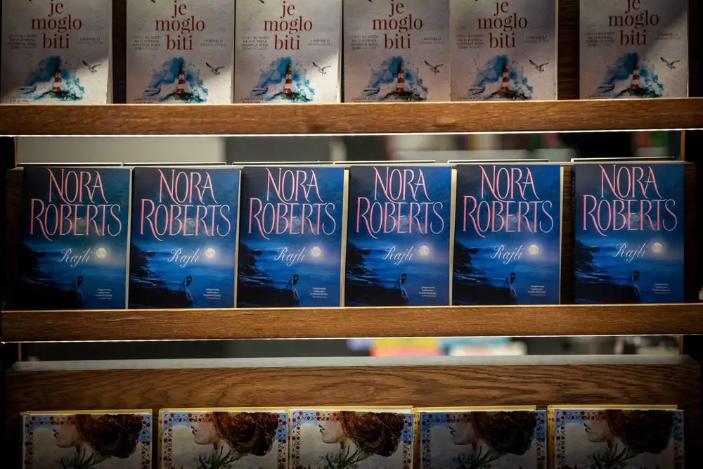 Best Authors Like Nora Roberts