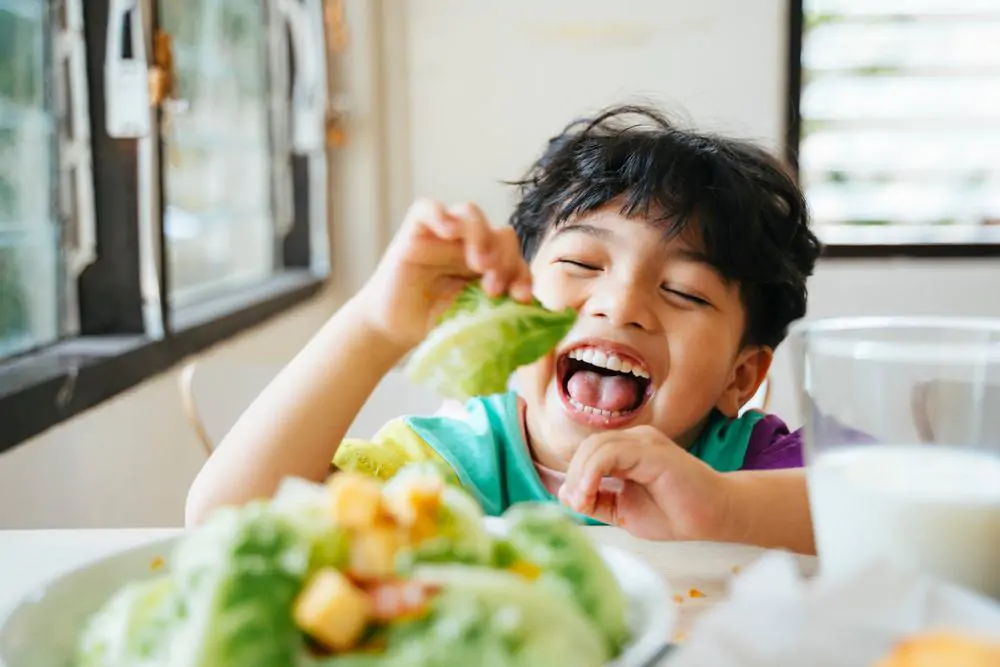 Encouraging healthy eating habits in kids